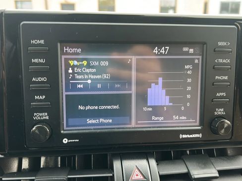 Used 2020 Toyota RAV4 LE w/ All Weather Liner Package AWD/4WD image 26