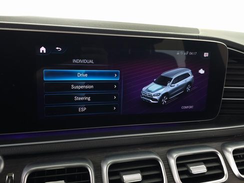 Used 2020 Mercedes-Benz GLS 580 4MATIC image 28