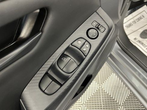 Used 2025 Nissan Sentra S FWD image 27