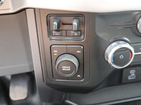 Used 2022 Ford F150 XLT w/ Equipment Group 302A High AWD/4WD image 22
