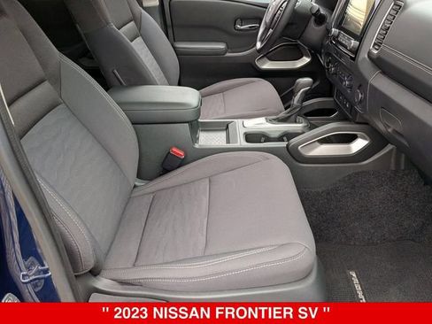 Certified 2023 Nissan Frontier SV w/ Technology Package AWD/4WD image 37