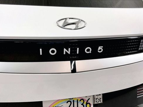 Used 2024 Hyundai Ioniq 5 SEL RWD image 7