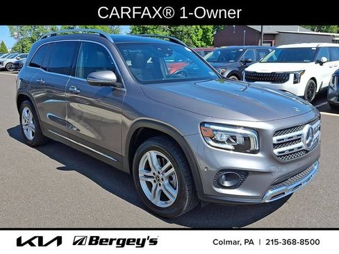 Used 2023 Mercedes-Benz GLB 250 4MATIC image 3