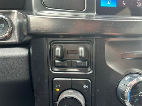 New 2026 Ford F250 Lariat w/ Black Appearance Package image 12