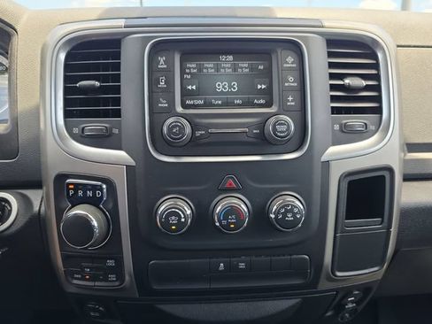 Used 2017 RAM 1500 Classic SLT AWD/4WD image 22
