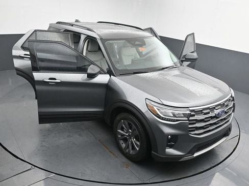 New 2026 Ford Explorer Active w/ Active Comfort Package image 32