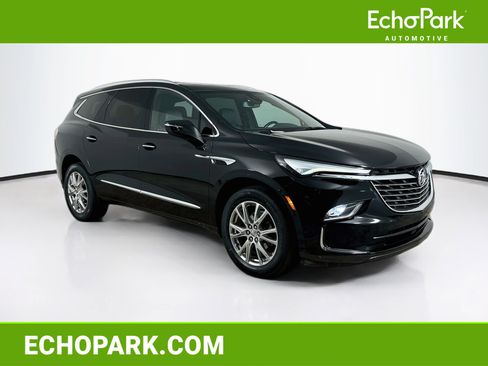 Used 2023 Buick Enclave Essence w/ Experience Buick Package FWD image 1