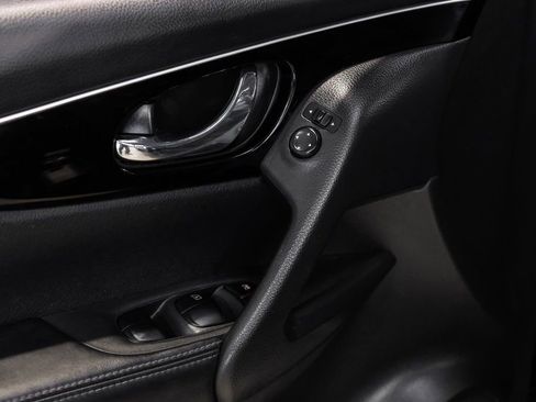 Used 2019 Nissan Rogue Sport SL w/ Premium Package image 49