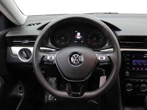 Used 2021 Volkswagen Passat 2.0T S FWD image 23