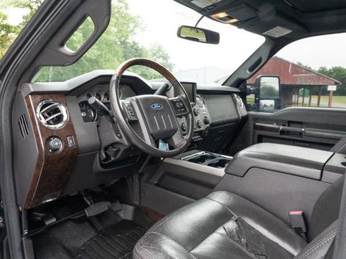 Used 2013 Ford F450 Platinum image 25
