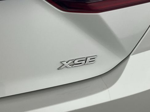 Used 2025 Toyota Camry XSE FWD image 28