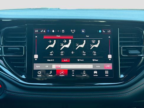 Used 2023 Dodge Durango R/T RWD image 36