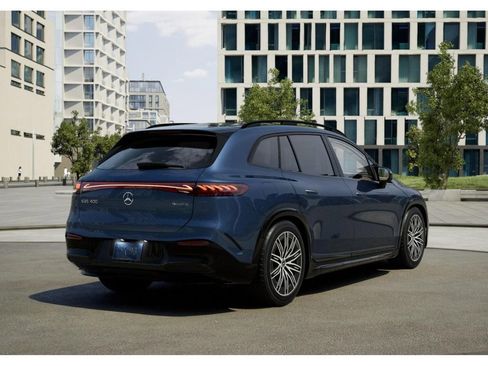 New 2026 Mercedes-Benz EQS 400 4MATIC SUV image 22