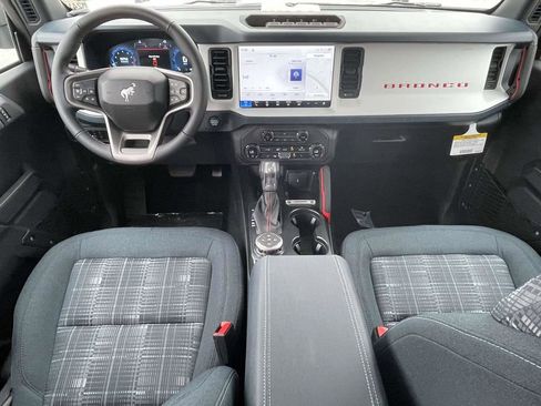 New 2026 Ford Bronco Heritage Edition AWD/4WD image 11