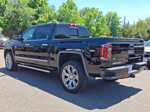 Used 2017 GMC Sierra 1500 Denali w/ Denali Ultimate Package AWD/4WD image 4