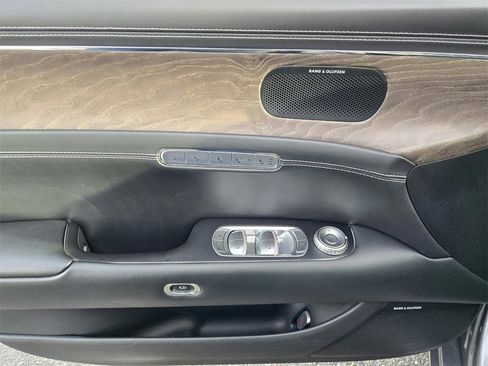 Used 2023 Genesis G90 3.5T image 17