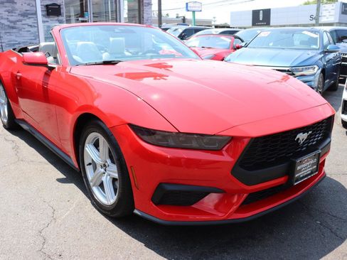 Used 2026 Ford Mustang Premium RWD image 7