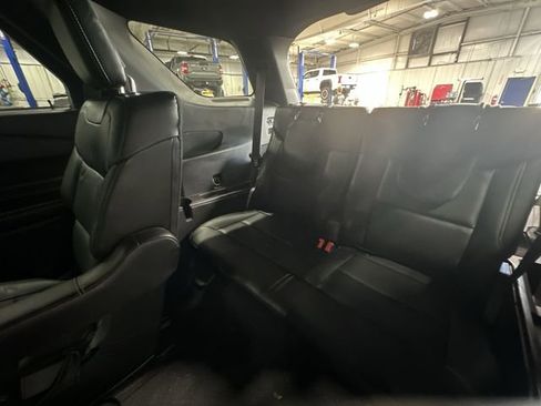 Used 2020 Ford Explorer ST w/ ST High-Performance Pack AWD/4WD image 31