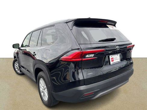 Certified 2024 Toyota Grand Highlander AWD image 6