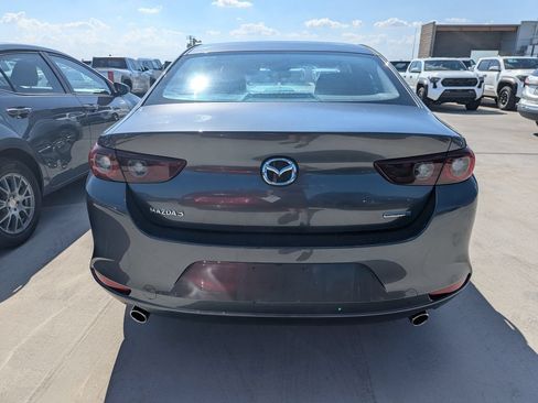 Used 2025 MAZDA MAZDA3 s FWD image 5