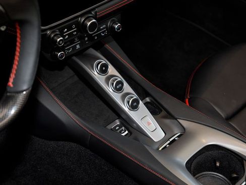 Used 2023 Ferrari Portofino M RWD image 29