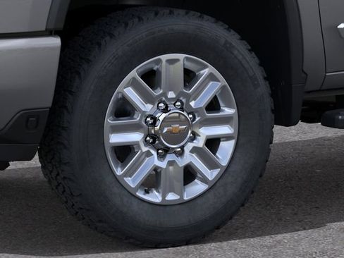 New 2026 Chevrolet Silverado 2500 High Country w/ High Country Premium Package AWD/4WD image 9