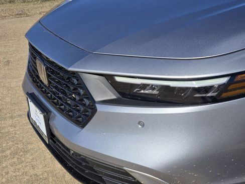 Certified 2023 Honda Accord Touring image 10