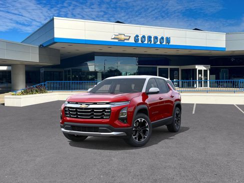 New 2026 Chevrolet Equinox LT image 8