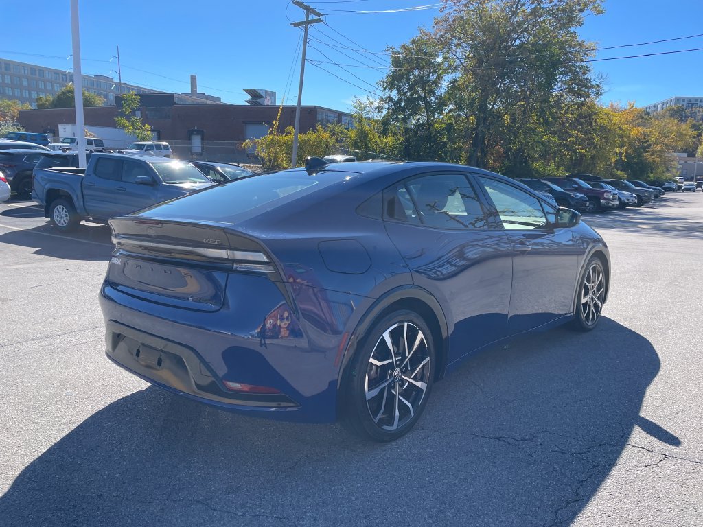 Certified 2024 Toyota Prius Prime FWD image 5