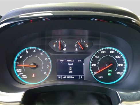 Used 2023 Chevrolet Traverse LS w/ Safety Package image 10