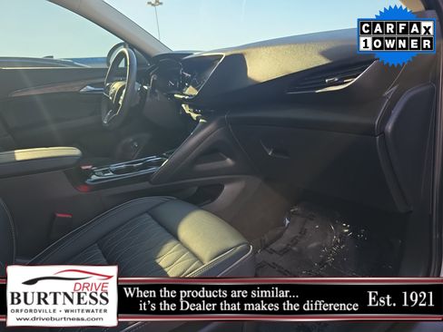 Certified 2023 Buick Envision Avenir image 11