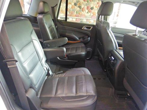 Used 2020 GMC Yukon Denali AWD/4WD image 12