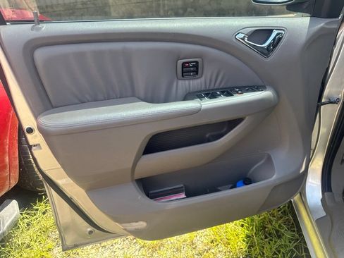 Used 2009 Honda Odyssey Touring image 8