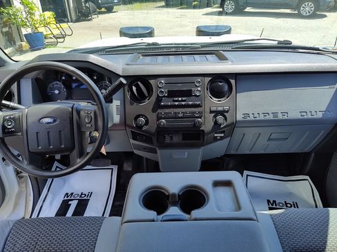 Used 2016 Ford F250 XL w/ Power Equipment Group AWD/4WD image 11
