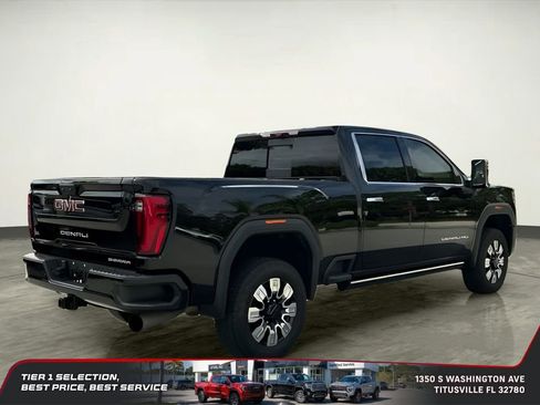 Used 2024 GMC Sierra 2500 Denali w/ Denali Reserve Package AWD/4WD image 8