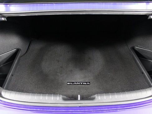 Certified 2025 Hyundai Elantra SEL image 13