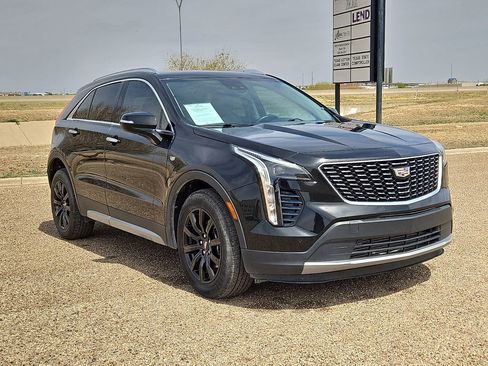 Used 2023 Cadillac XT4 Premium Luxury image 7