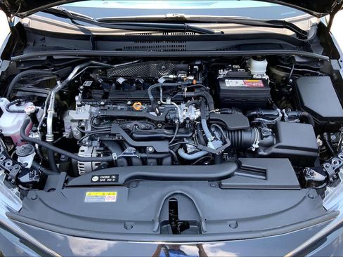 Used 2024 Toyota Corolla LE FWD image 29