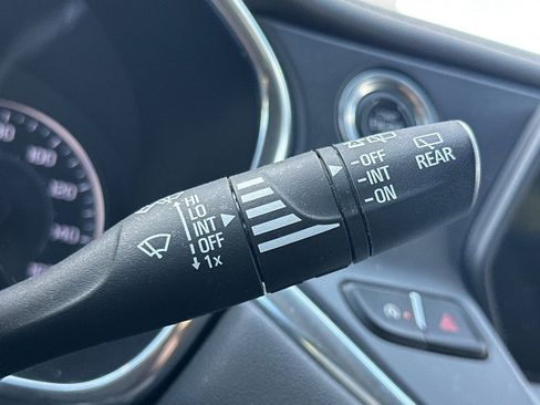 Used 2021 Chevrolet Blazer LT FWD image 37