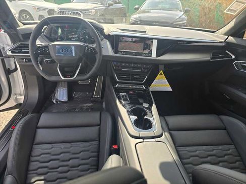 New 2026 Audi S e-tron GT Prestige image 21