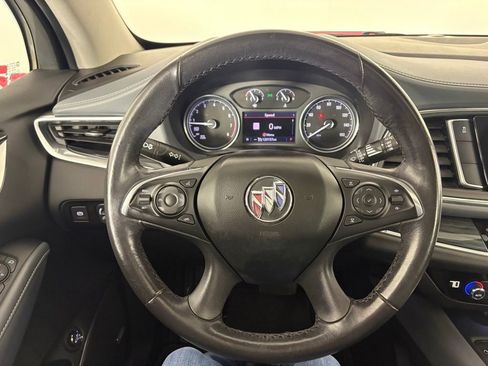 Used 2021 Buick Enclave Essence w/ Sport Touring Edition image 18