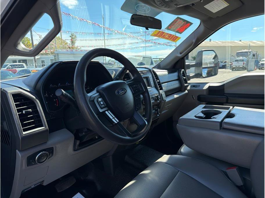 Used 2019 Ford F350 XL w/ XL Value Package RWD image 3