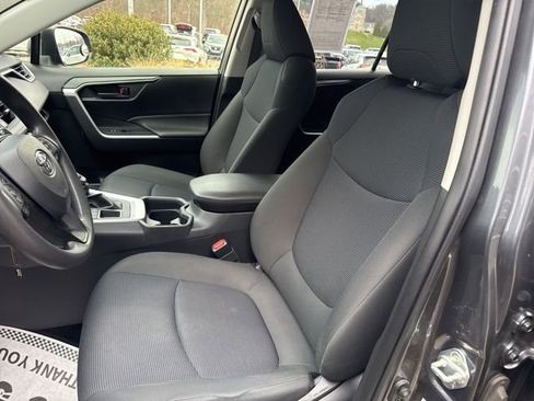 Used 2020 Toyota RAV4 LE w/ All Weather Liner Package image 25