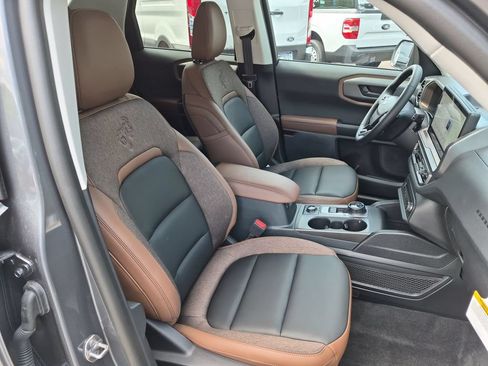 New 2026 Ford Bronco Sport Outer Banks w/ Outer Banks Tech Package+ AWD/4WD image 25