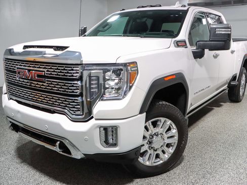Used 2023 GMC Sierra 2500 Denali w/ Denali Ultimate Package AWD/4WD image 35