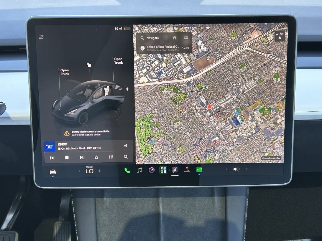 Used 2024 Tesla Model Y Long Range RWD image 17
