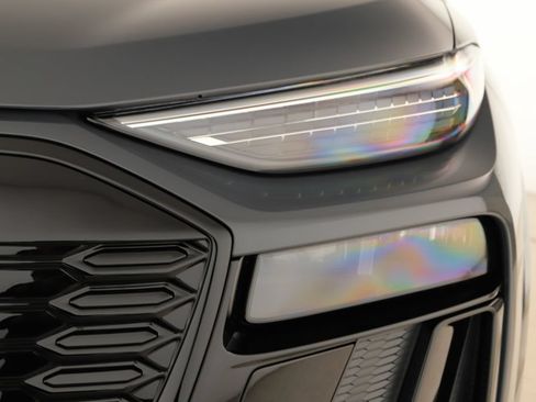 New 2027 Audi Q6 e-tron Premium Plus AWD/4WD image 37