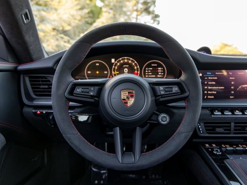 Certified 2026 Porsche 911 GT3 image 34