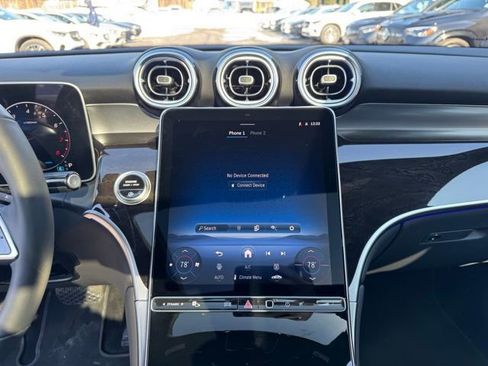 Used 2026 Mercedes-Benz GLC 300 GLC 300 image 18