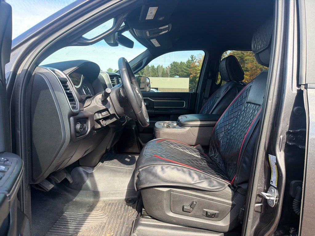 Used 2022 RAM 2500 Big Horn w/ Night Edition AWD/4WD image 22